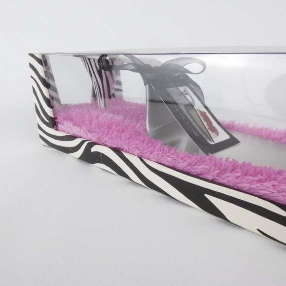 High Heel Cake Server Zebra Black White Magnetic Heel Wild Eye Designs NEW - Picture 13 of 15